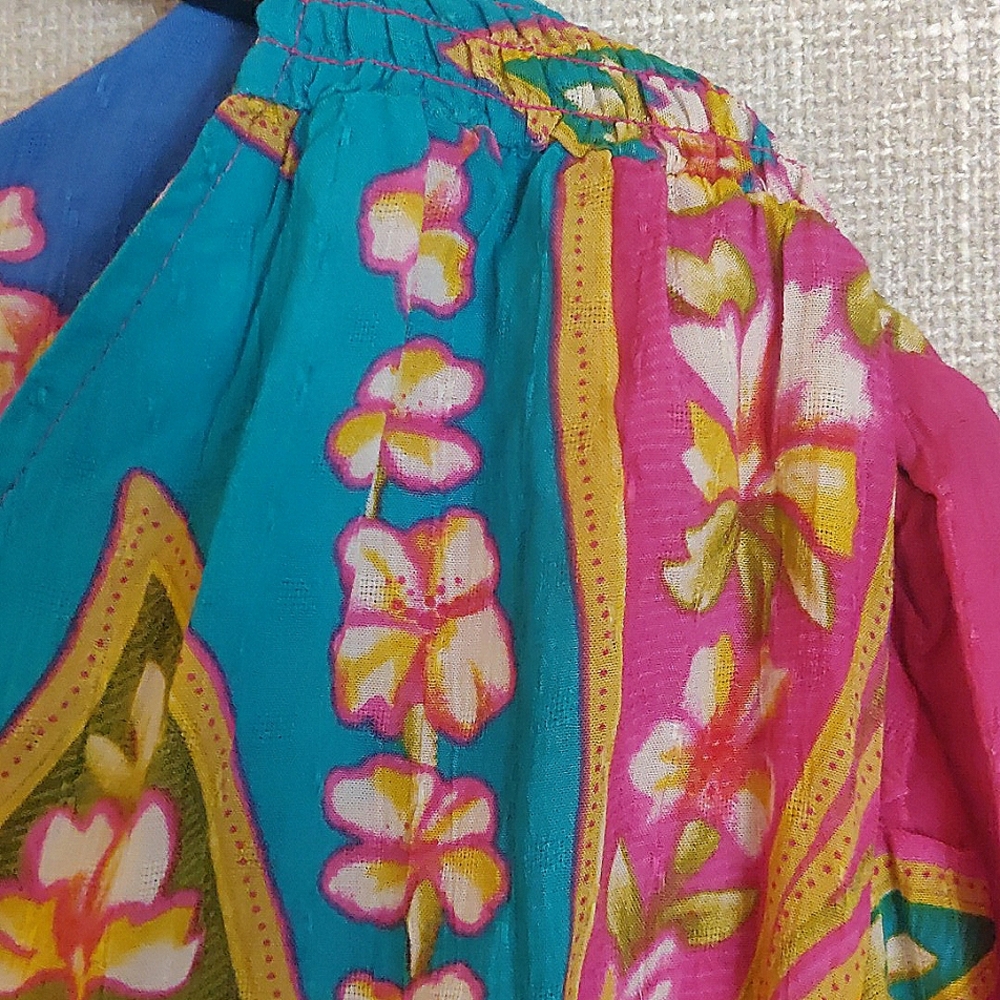 Haute Hippie Bohemian V Neck Multicolored Top. Size XL. - Picture 7 of 10